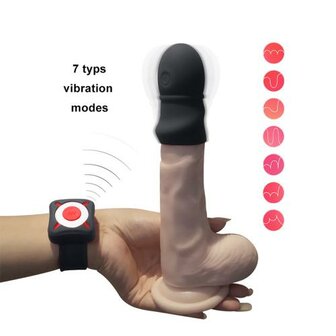 OTOUCH - Super Striker Verlengende Penis Sleeve Met Vibraties - Zwart